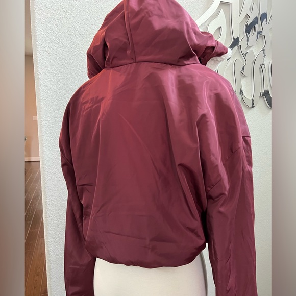 Girls Maroon Puffer Jacket Size XL - Picture 2 of 7